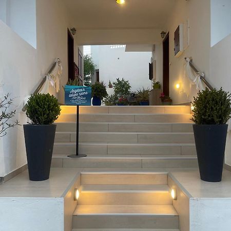 Angelica'S Deluxe Rooms In Adamas Luaran gambar