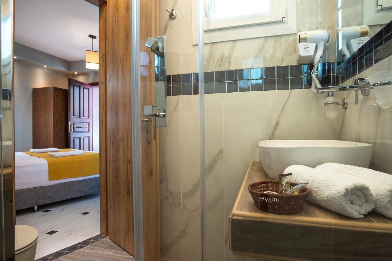Angelica'S Deluxe Rooms In Adamas Luaran gambar