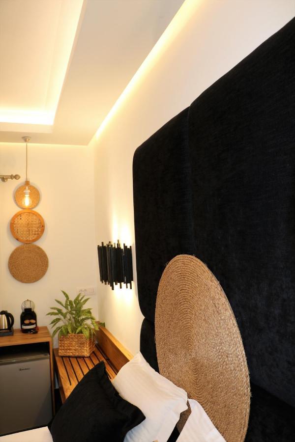 Angelica'S Deluxe Rooms In Adamas Luaran gambar