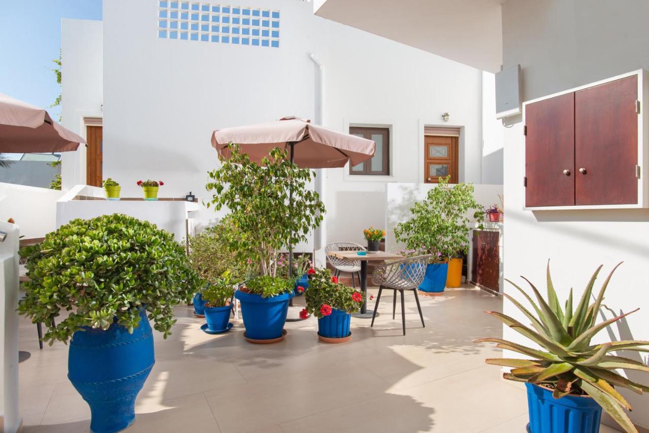 Angelica'S Deluxe Rooms In Adamas Luaran gambar
